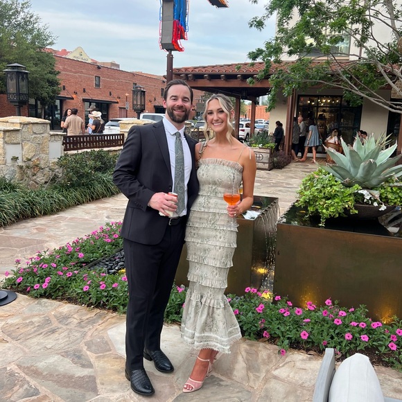 V. Chapman - The Geranium Dress in Sage
Tapestry - Picture 5 of 6